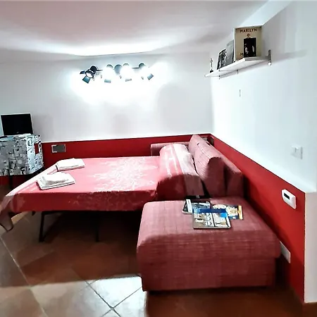 Apartment Movie Star With Garden *